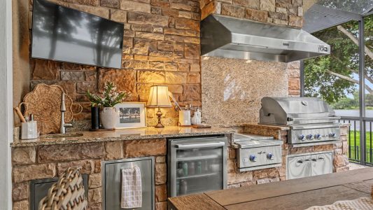 4-web-or-mls-484-meandering-way