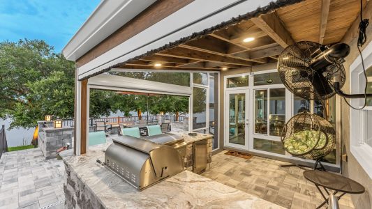8-web-or-mls-750-meandering-way